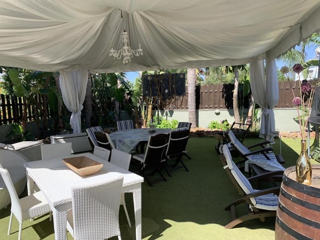 Unique Beach Luxurious Villas 圣纳帕 外观 照片