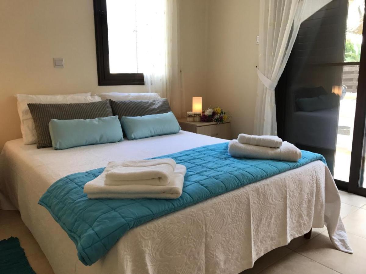 Unique Beach Luxurious Villas 圣纳帕 外观 照片