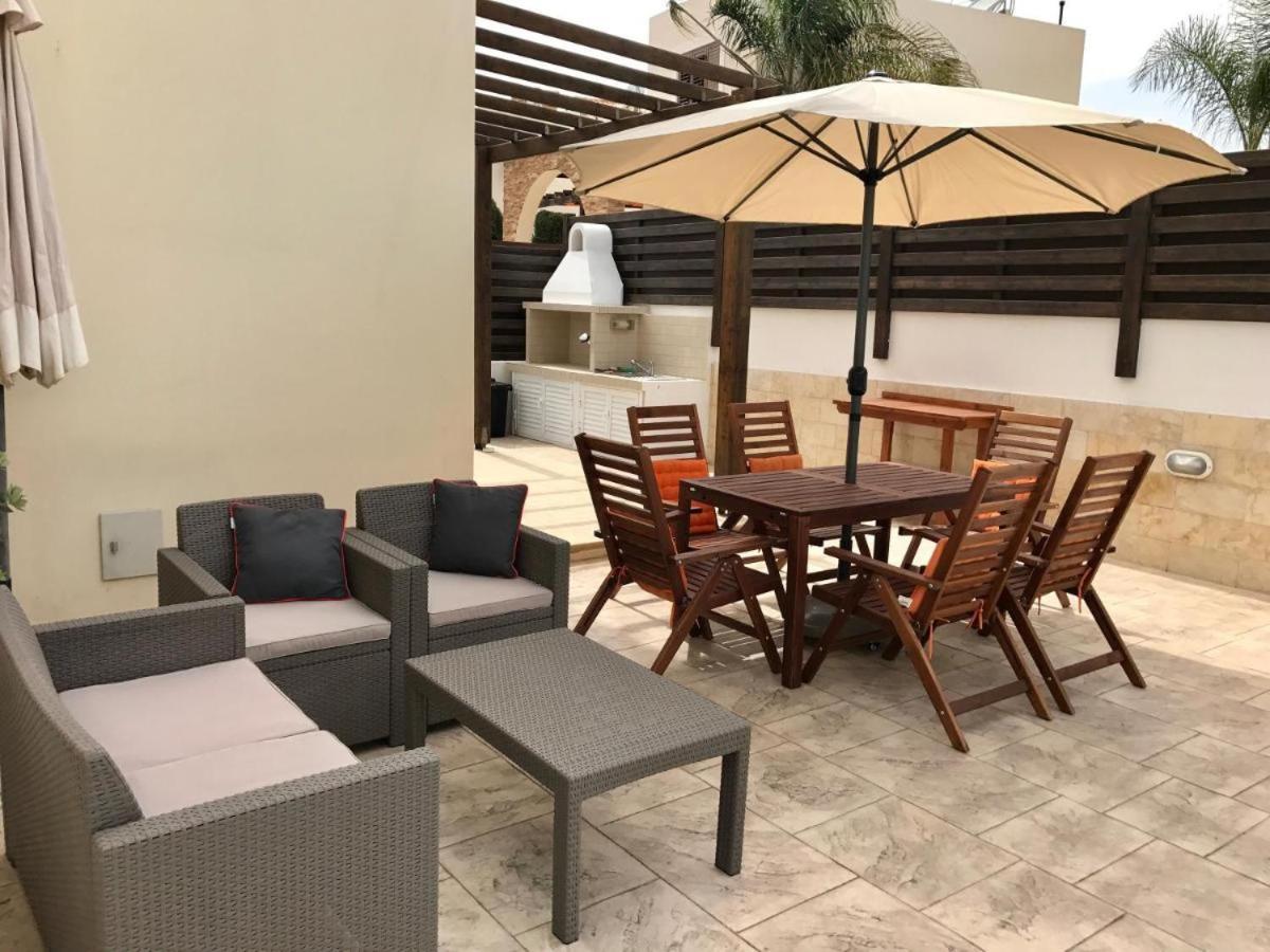 Unique Beach Luxurious Villas 圣纳帕 外观 照片