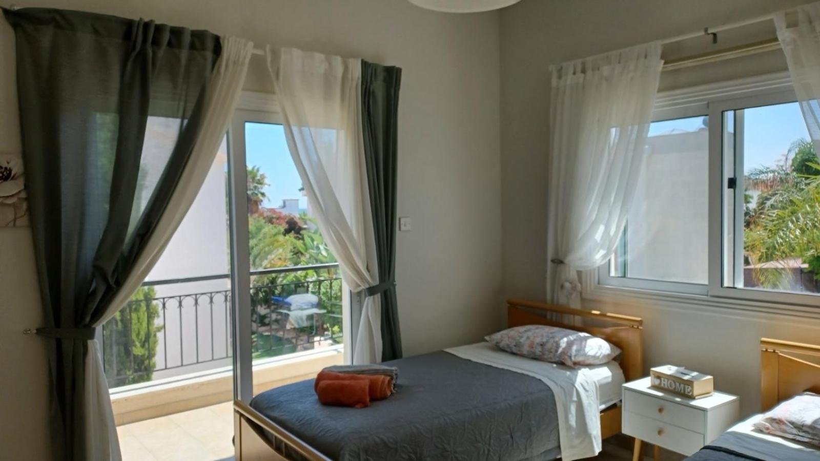 Unique Beach Luxurious Villas 圣纳帕 外观 照片